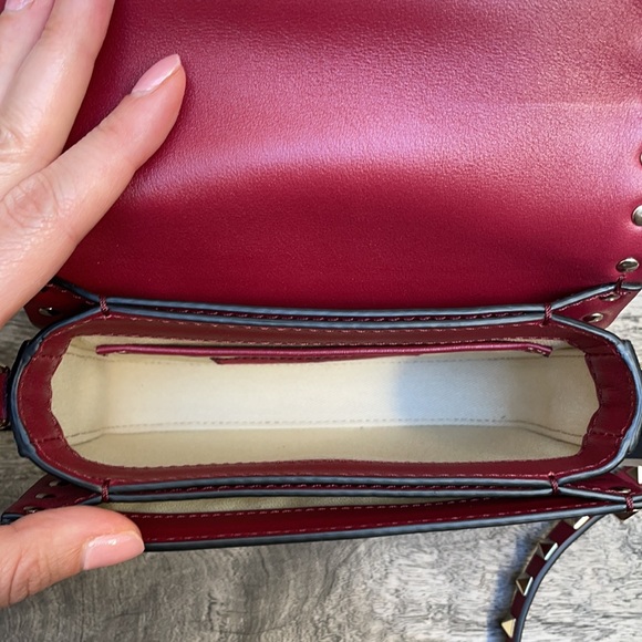 NEW Valentino Rockstud Crossbody Calfskin Bag - Picture 11 of 11